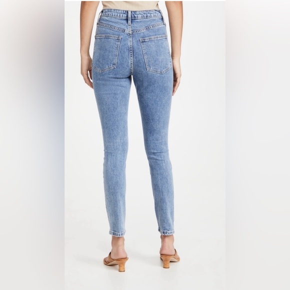 WEWOREWHAT DANIELLE VINTAGE HIGH RISE STRAIGHT STRETCH JEANS 26 DESTROYED NWT - Picture 5 of 6